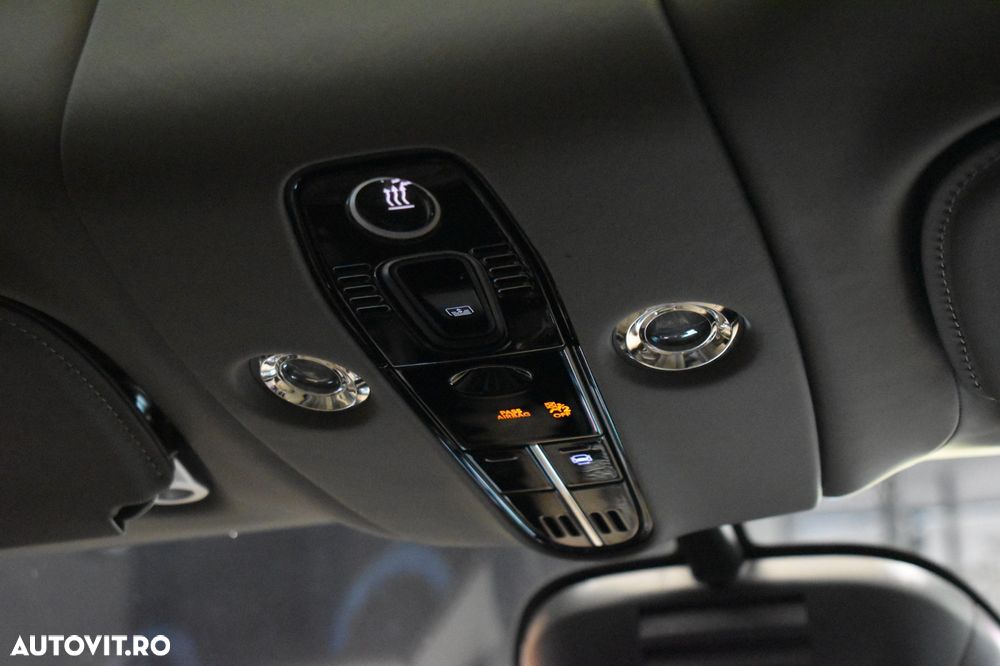 Aston Martin DBX Standard - 33