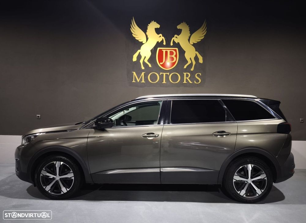 Peugeot 5008 - 1