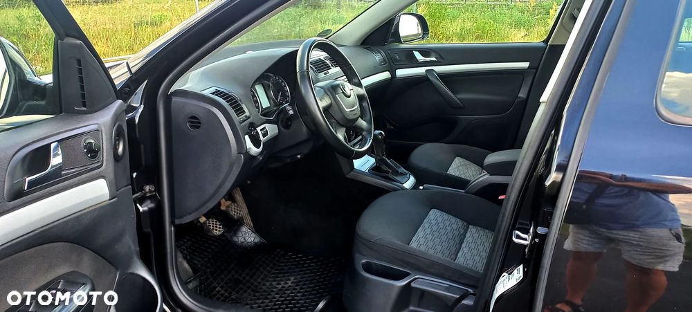 Skoda Octavia 1.9 TDI DPF Elegance - 4