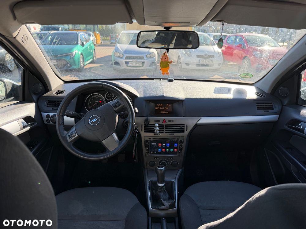Opel Astra 1.7 CDTI Enjoy - 9