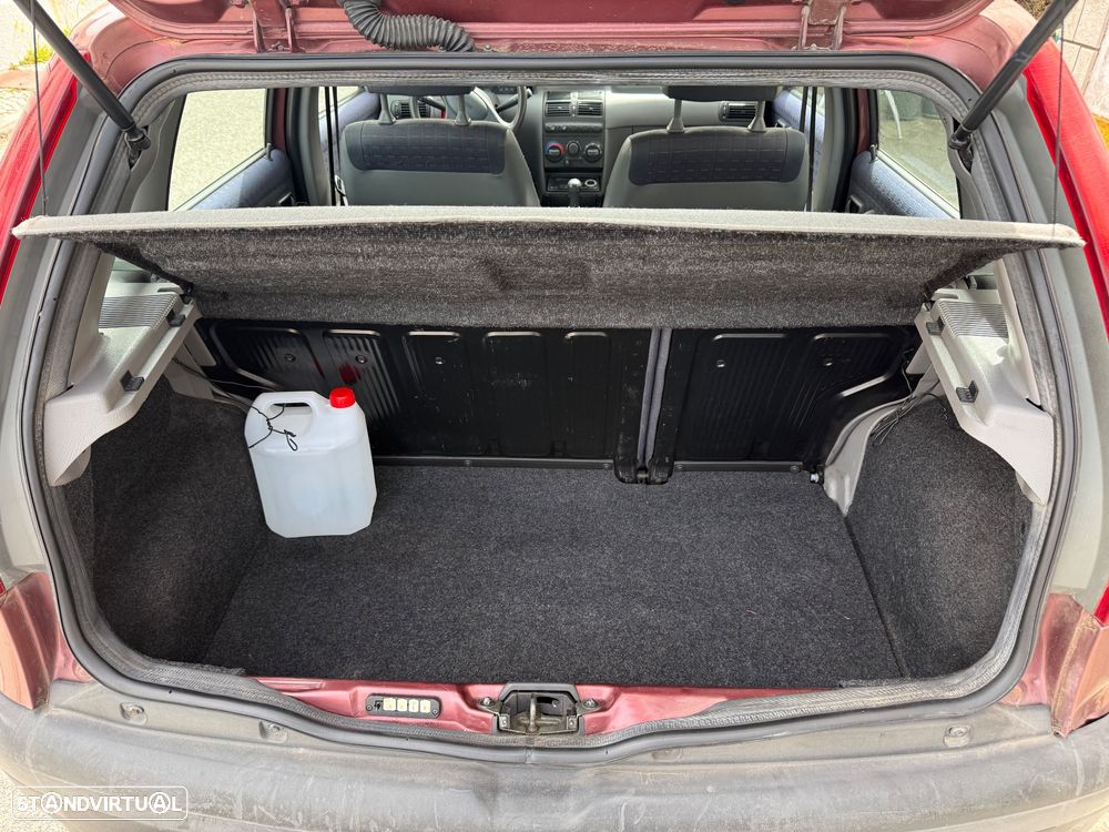 Fiat Punto 55 Team - 11