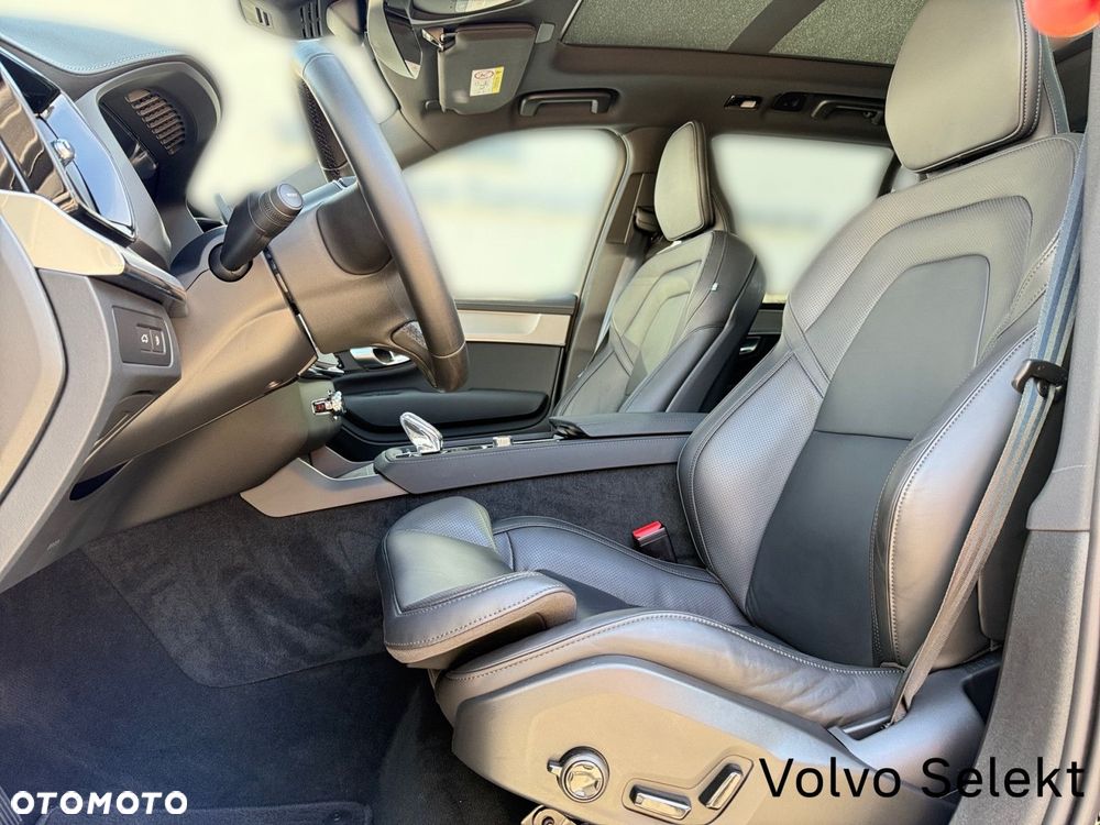 Volvo XC 90 - 12