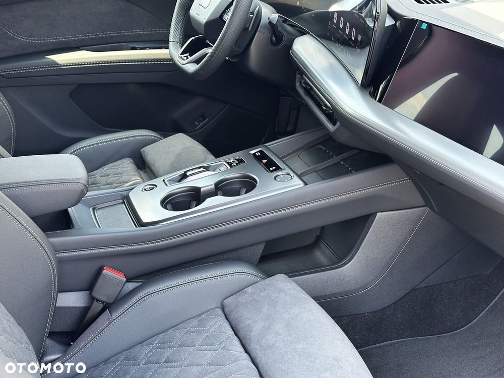 Audi Q4 e-tron - 33