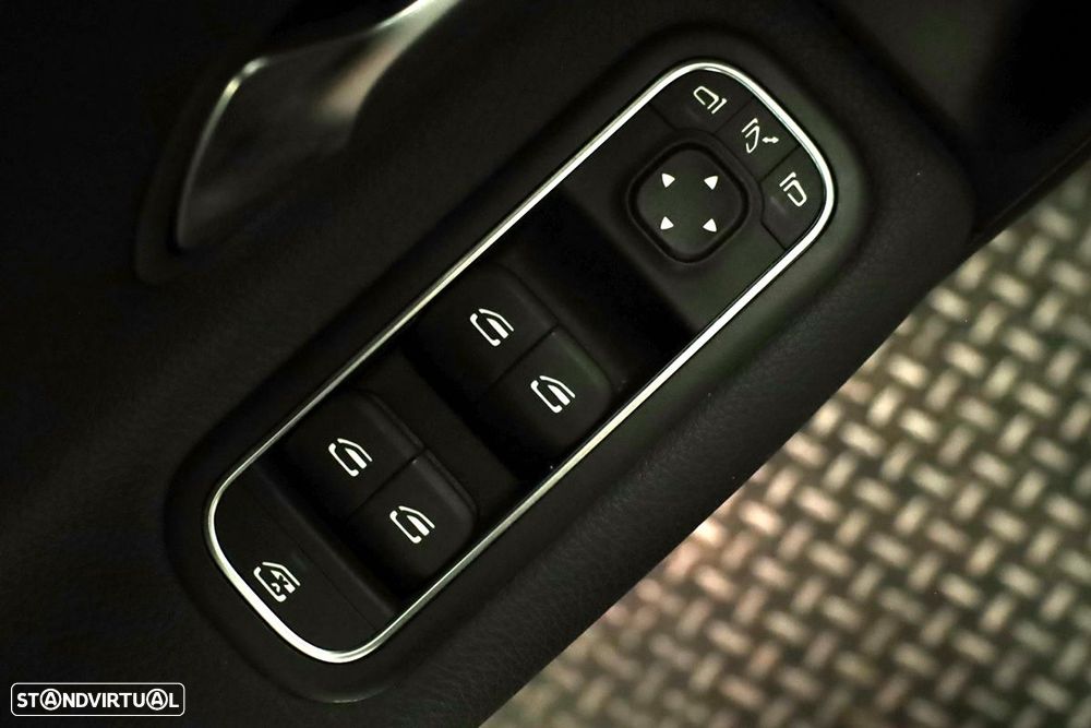 Mercedes-Benz A 200 Standard - 19