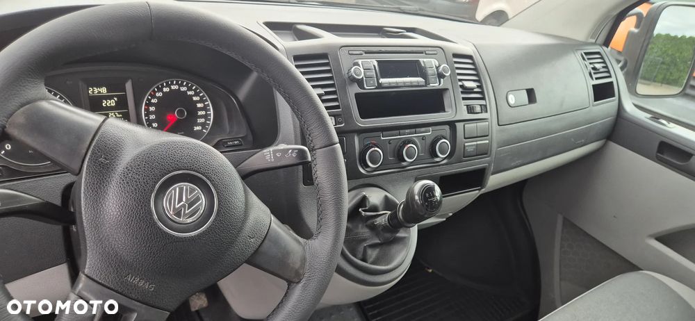 Volkswagen T5 lift doka,brygadówka - 12