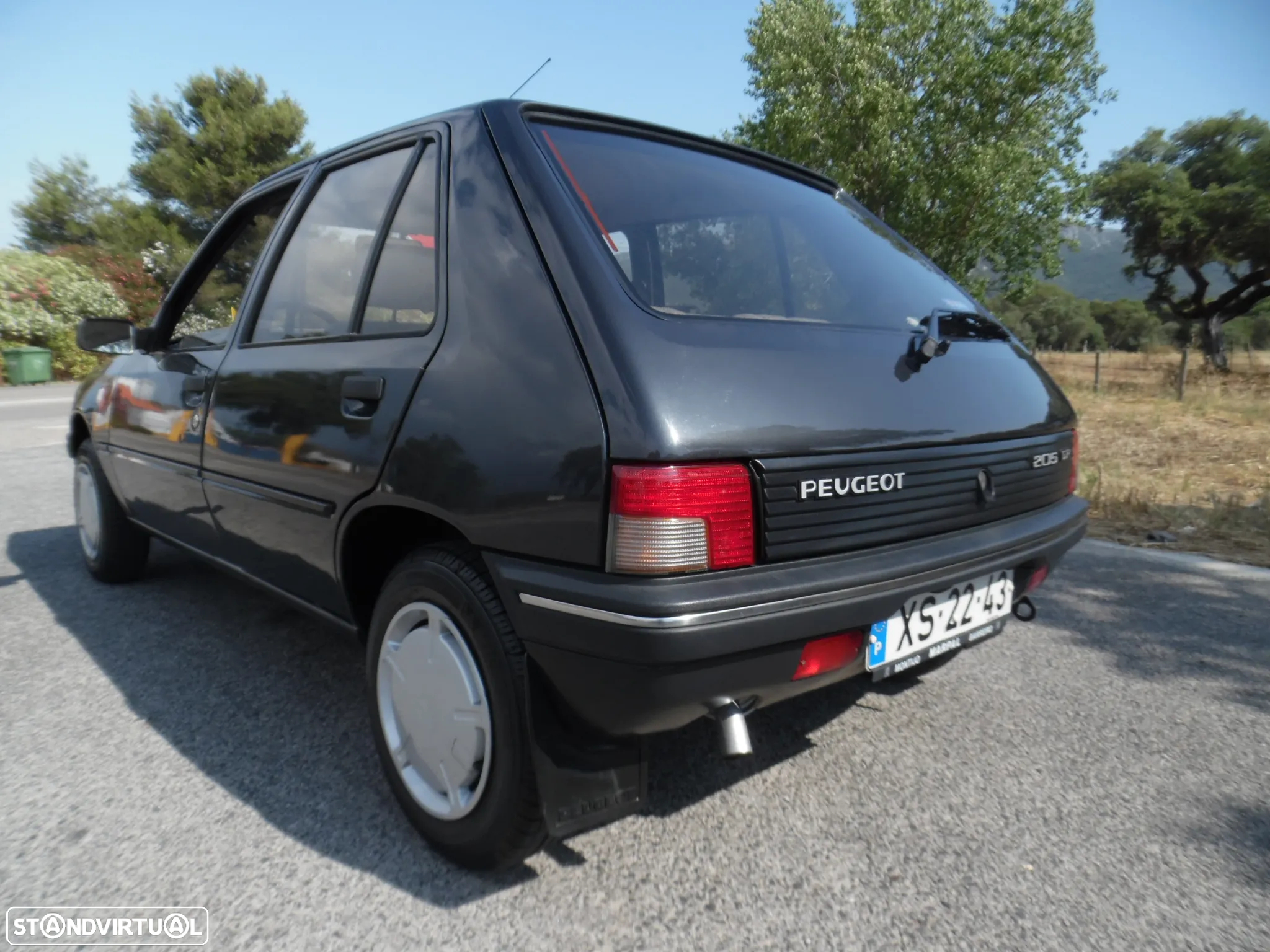 Peugeot 205 1.1 GR - 2