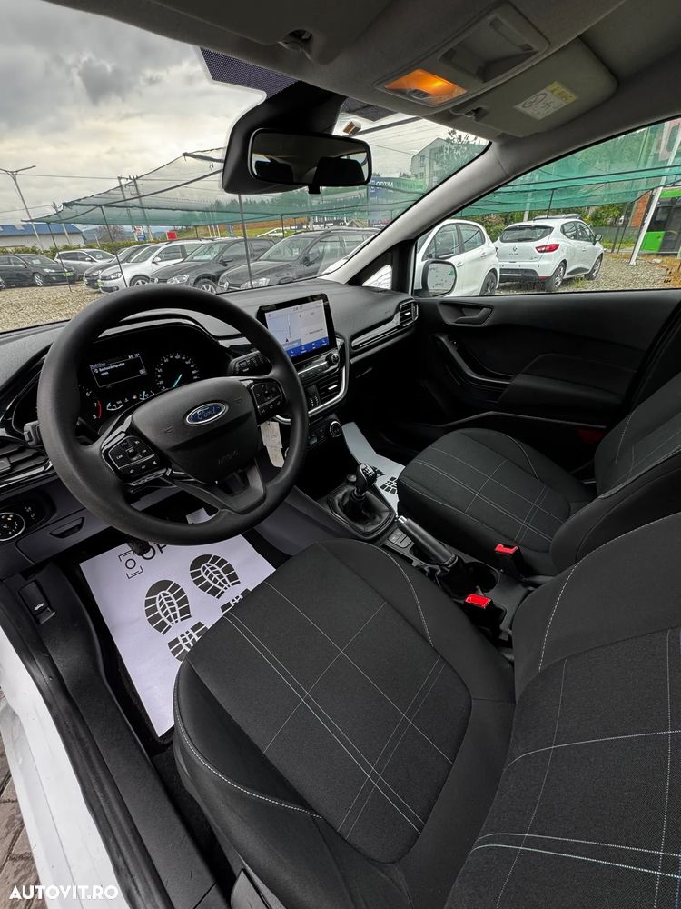Ford Fiesta - 8
