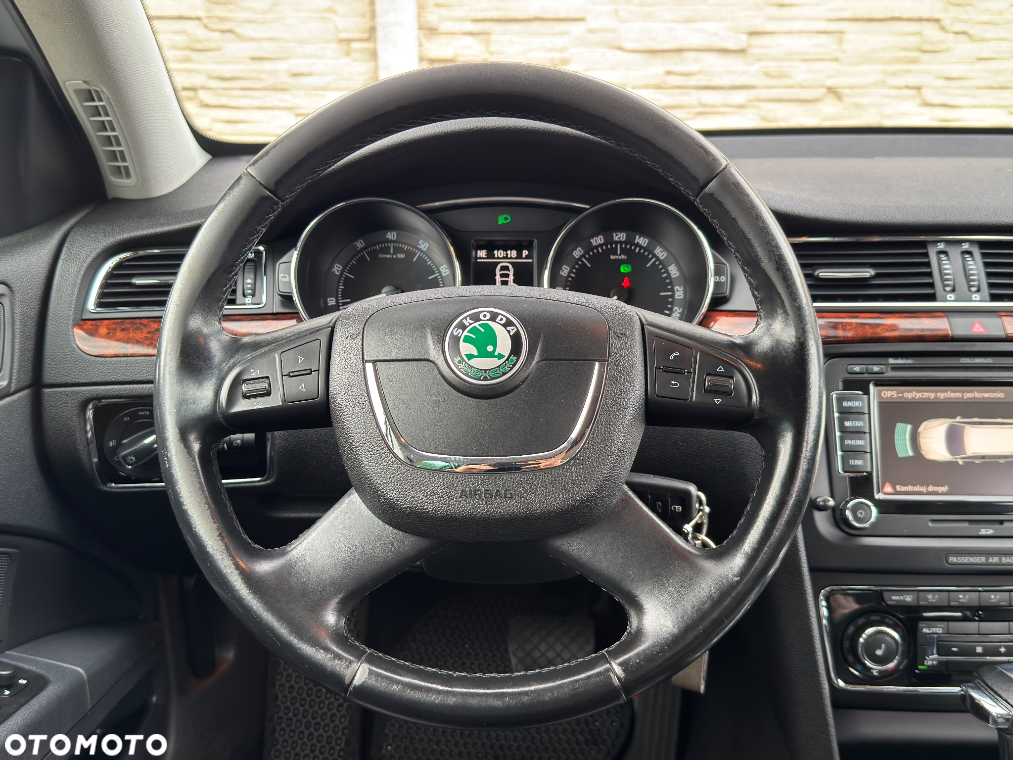 Skoda Superb 1.8 TSI Platinum DSG - 19