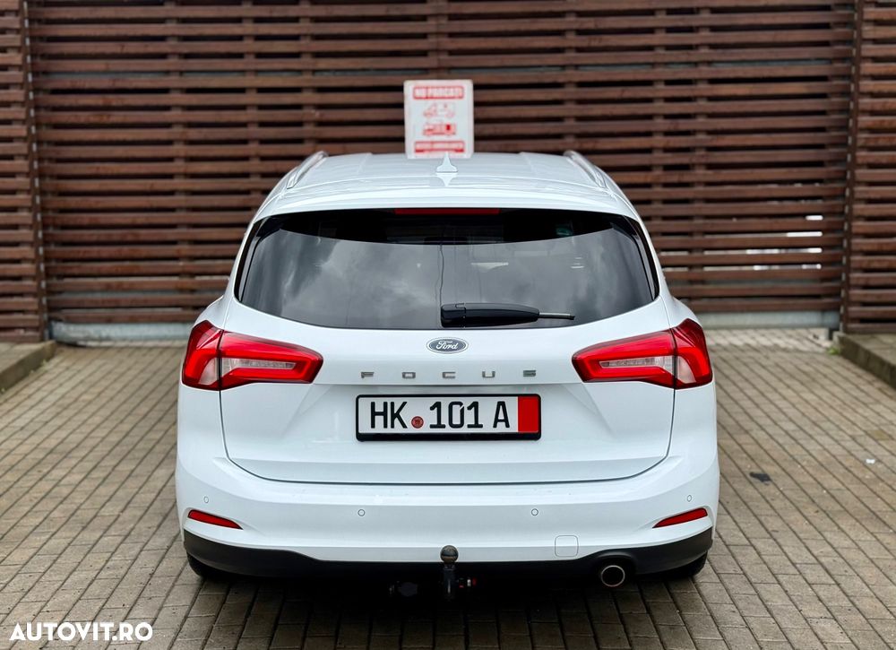 Ford Focus 1.5 EcoBlue Start-Stopp-System TITANIUM STYLE - 5