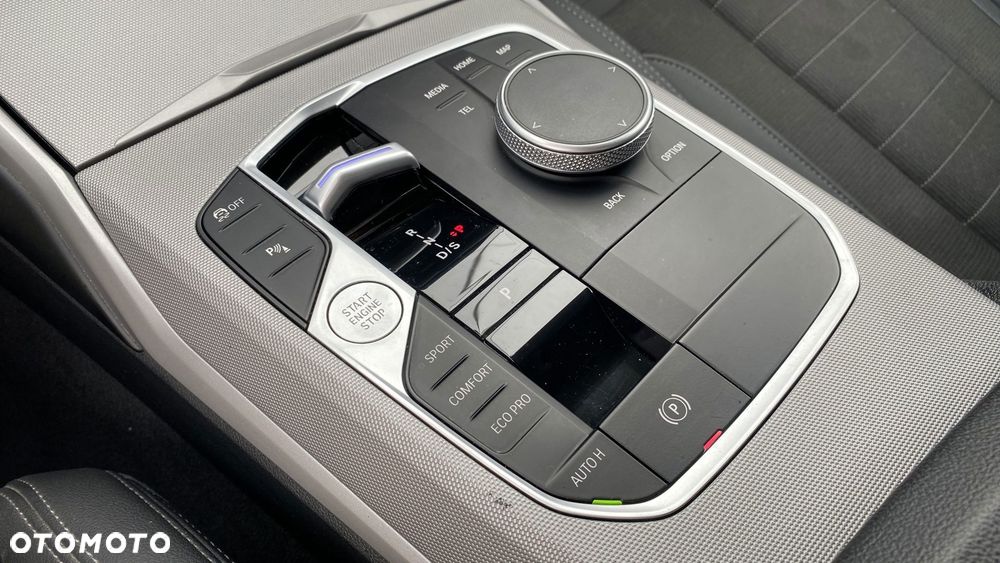 BMW Seria 3 - 18