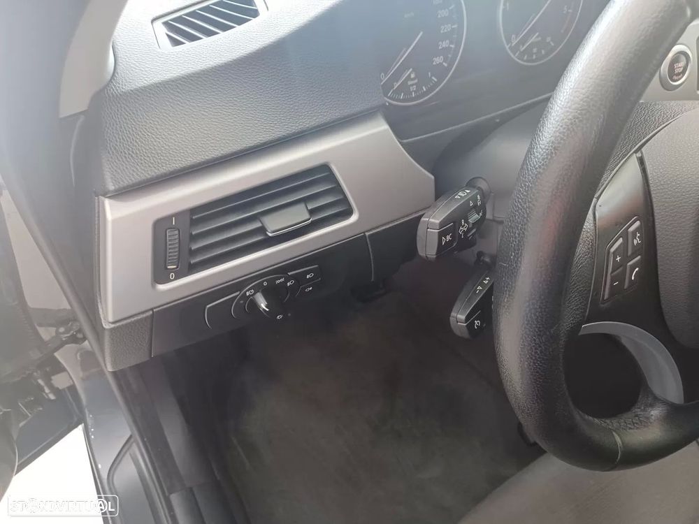 BMW 318 d - 18