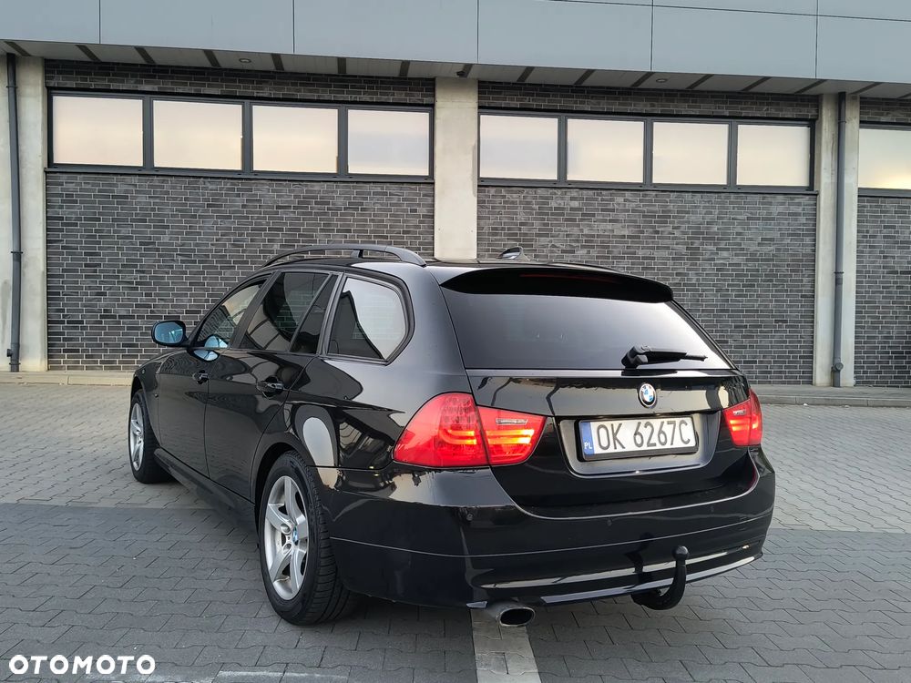 BMW Seria 3 320d - 5