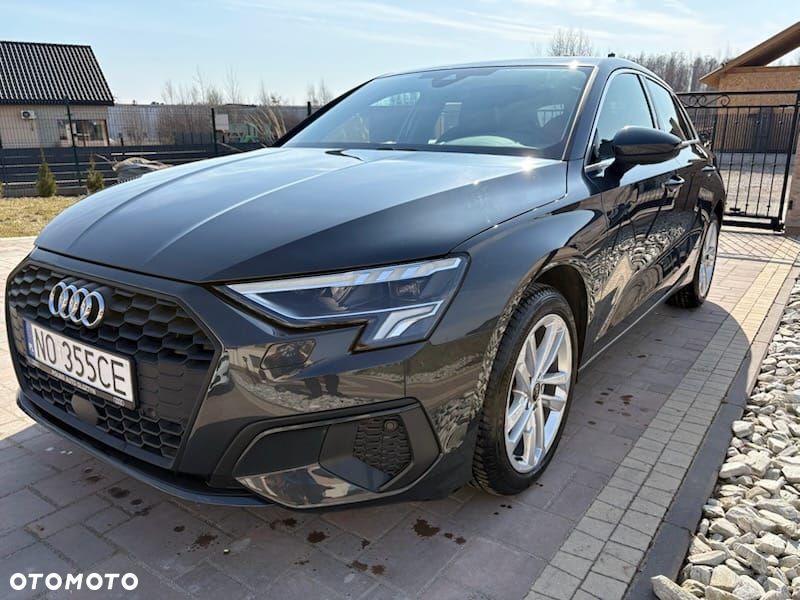 Audi A3 Sportback - 2