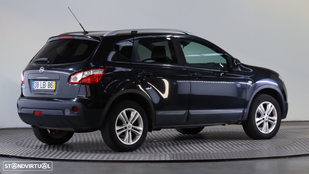 Nissan Qashqai 1.6 Tekna Sport 17 - 4