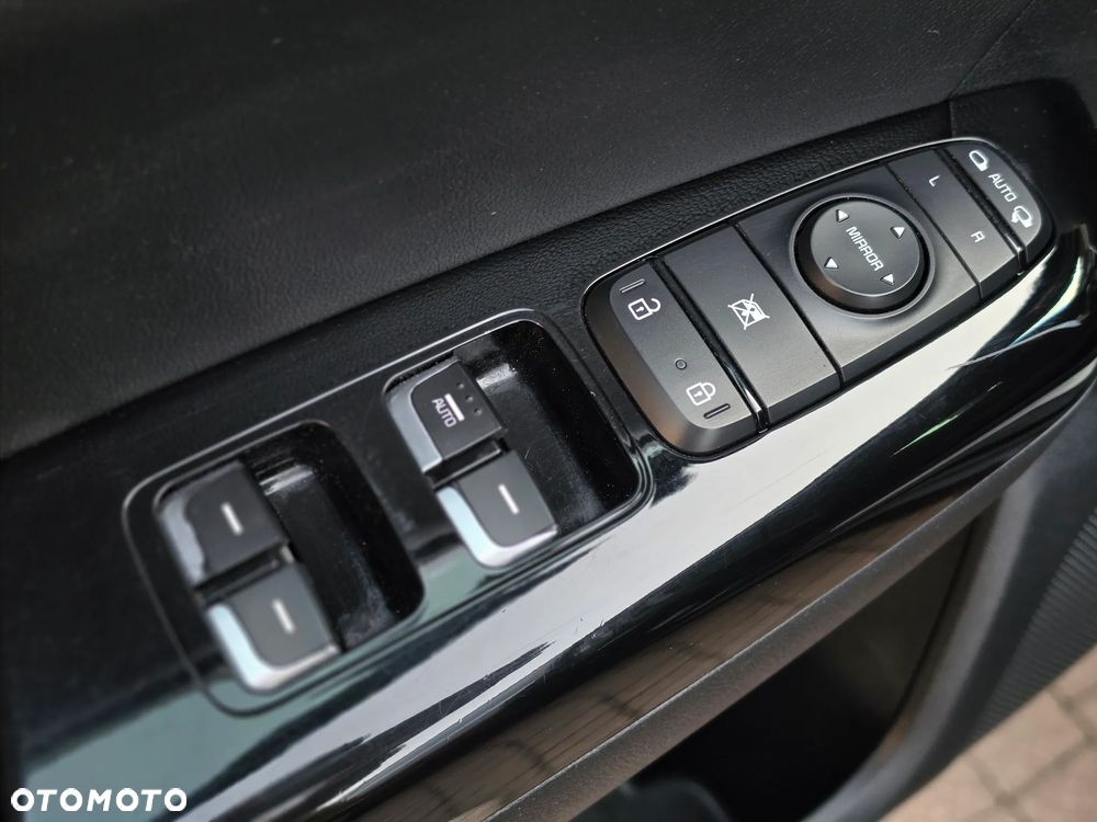 Kia Sportage - 13