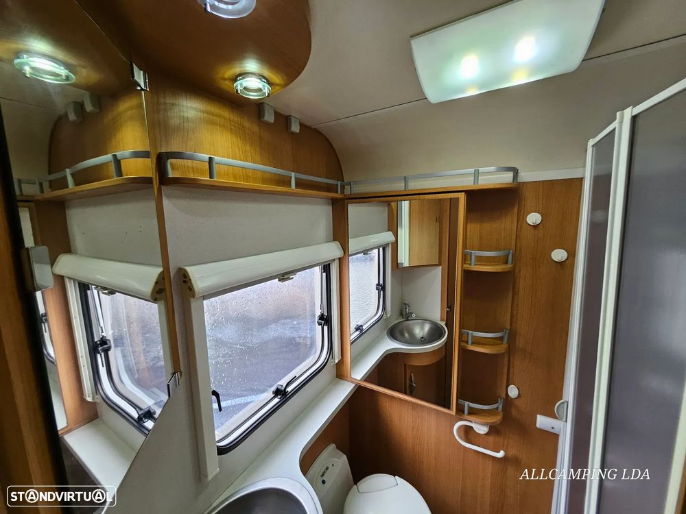 Knaus Sport TI CAMA FRANCESA SALÃO FACE TO FACE - 29