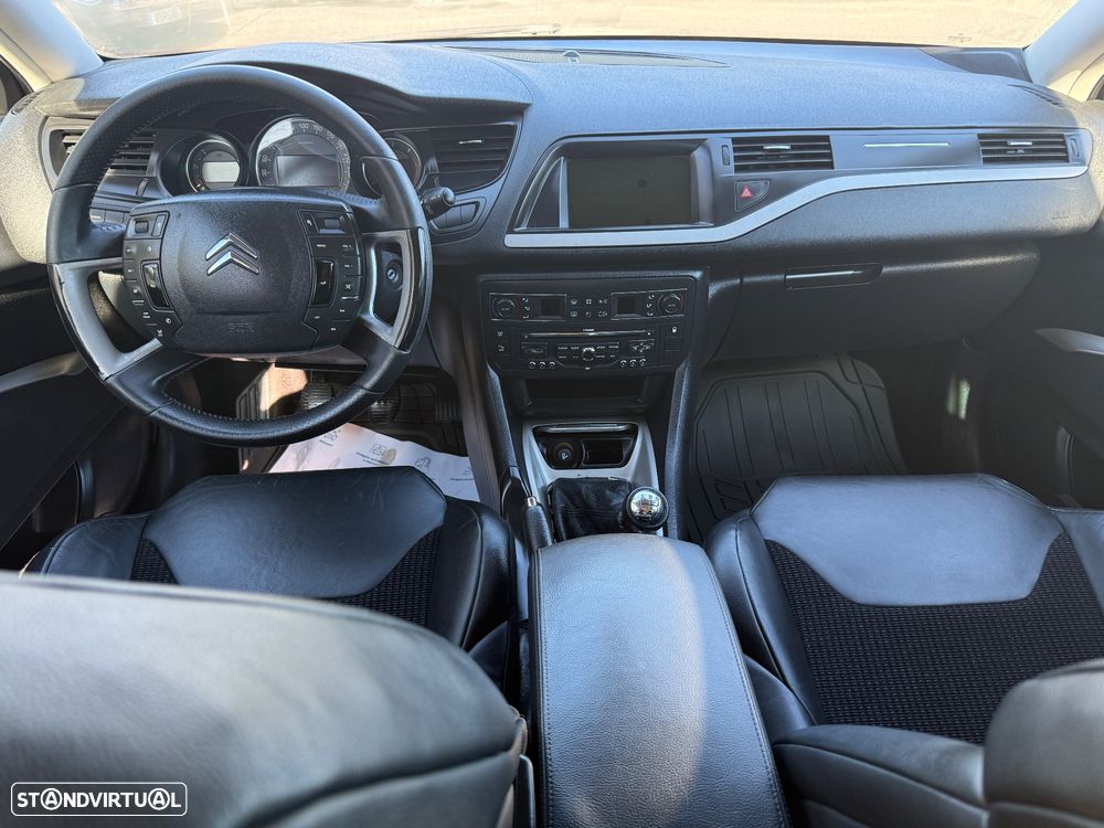 Citroën C5 Tourer 1.6 HDi Séduction - 9