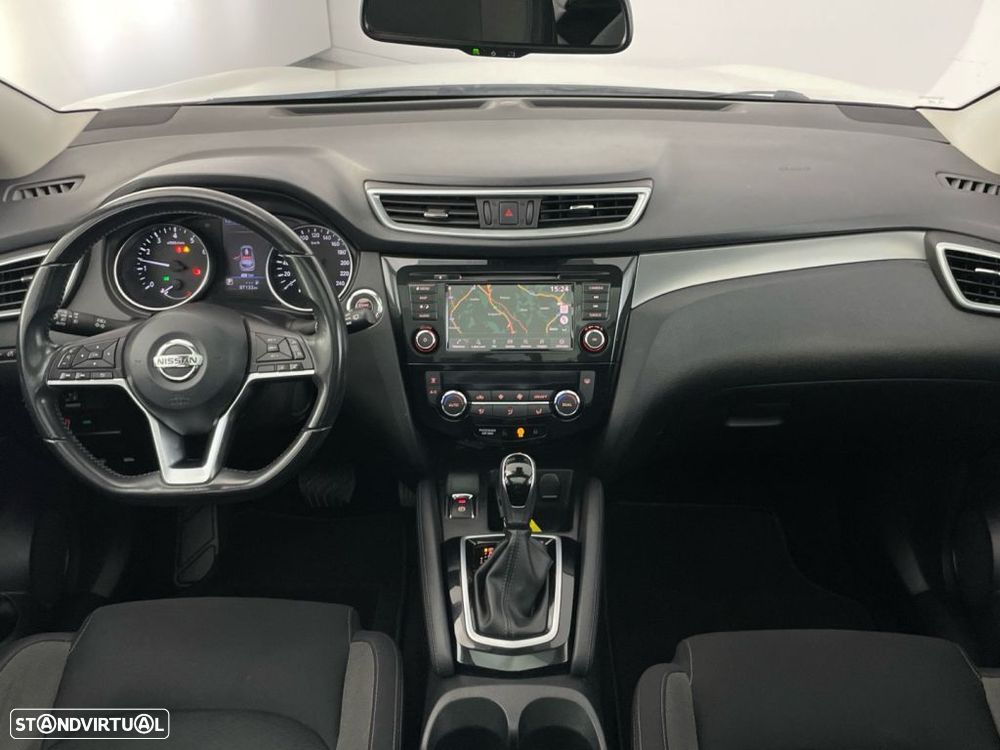 Nissan Qashqai 1.3 DIG-T N-Connecta DCT - 10