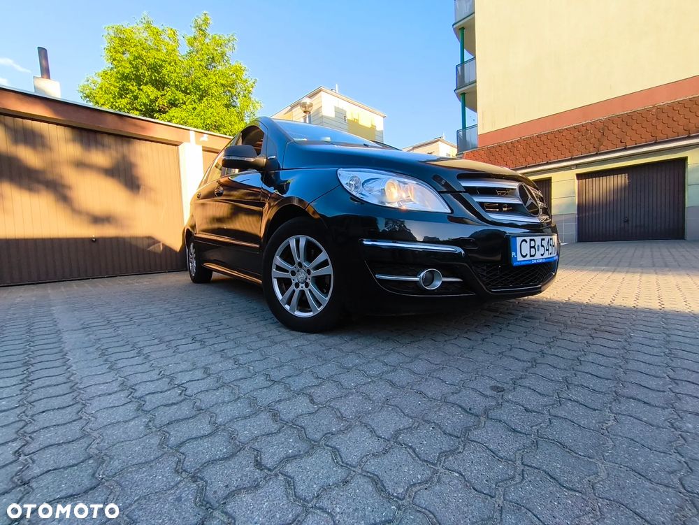 Mercedes-Benz Klasa B 160 BlueEFFICIENCY - 32