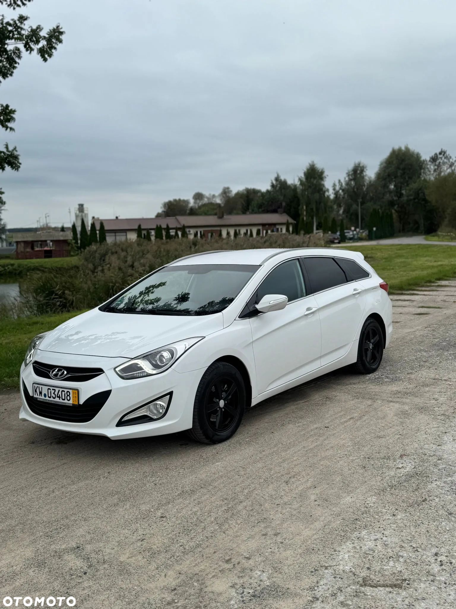Hyundai i40 1.7 CRDi Comfort - 1