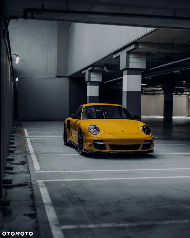 Porsche 911 - 1