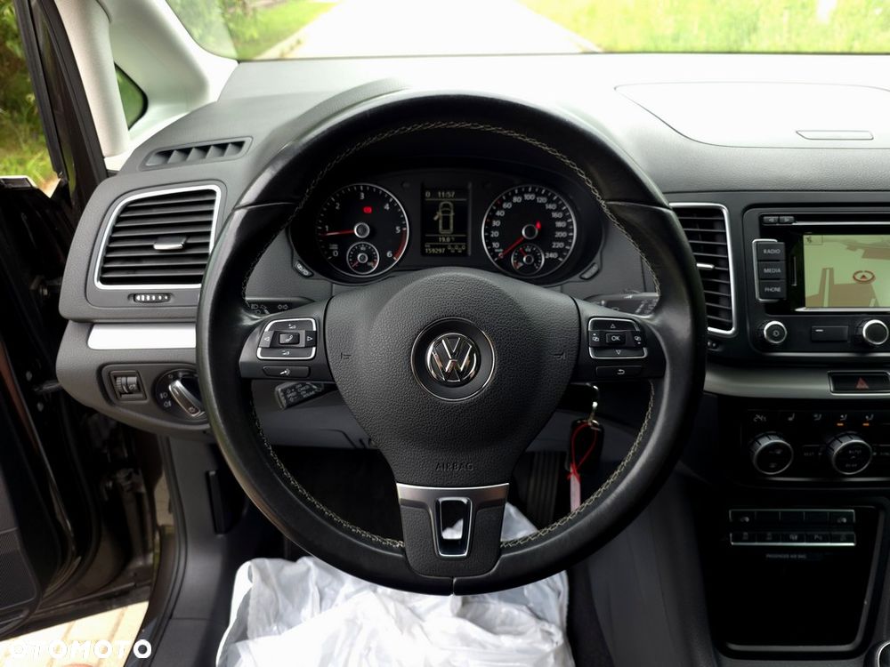 Volkswagen Sharan 2.0 TDI Highline - 16