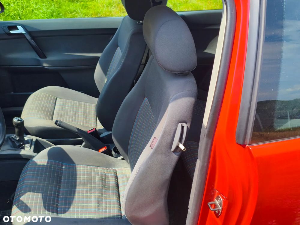 Volkswagen Polo 1.4 TDI Trendline - 10