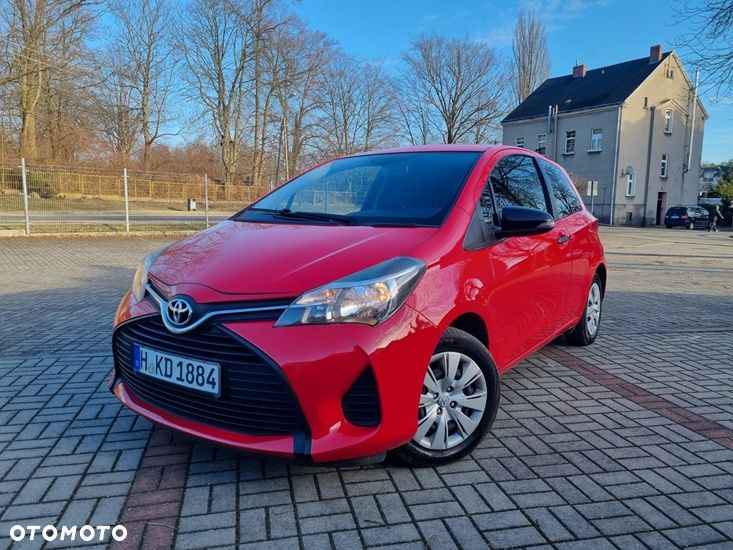Toyota Yaris 1.0 Premium - 6
