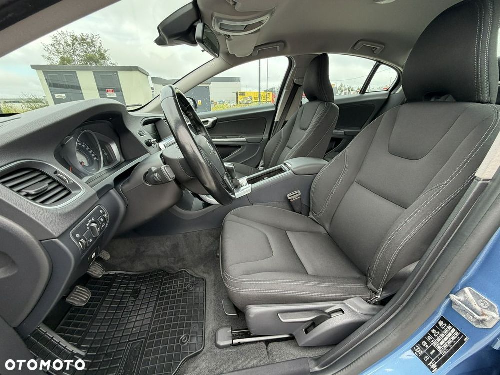 Volvo S60 D4 Kinetic - 19