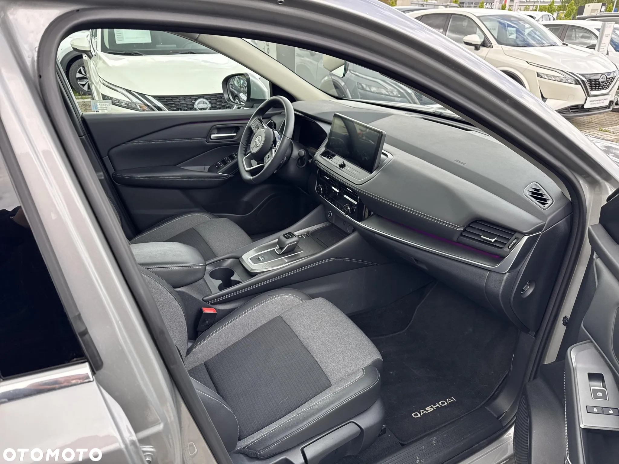 Nissan Qashqai - 12