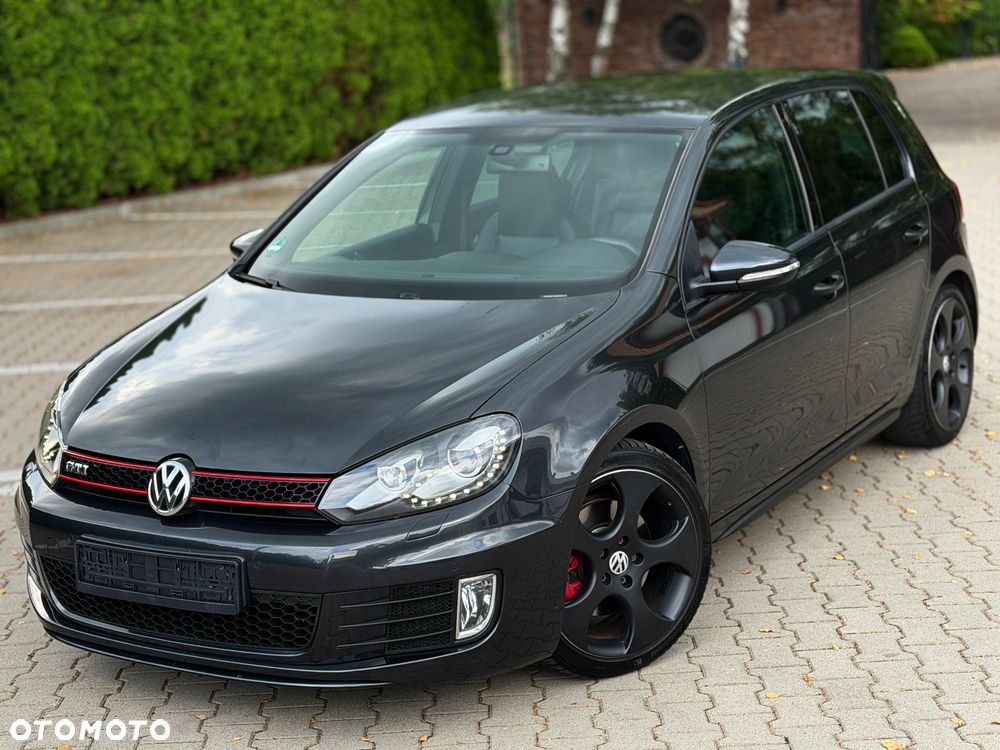 Volkswagen Golf 2.0 GTI - 8