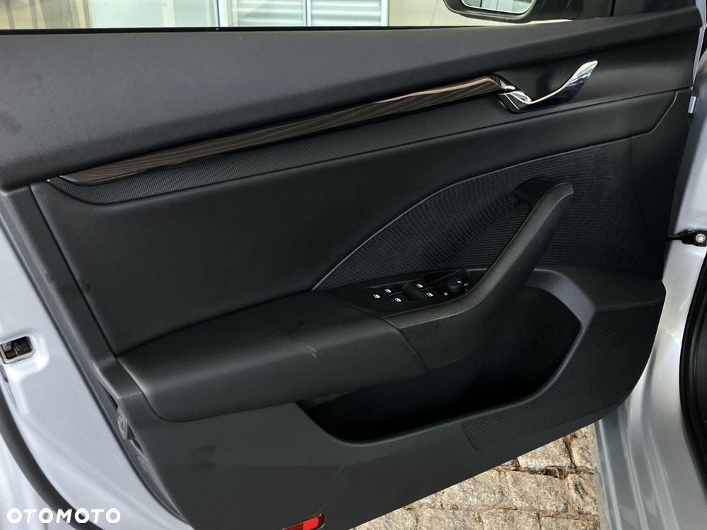 Skoda Octavia 2.0 TDI Ambition - 12