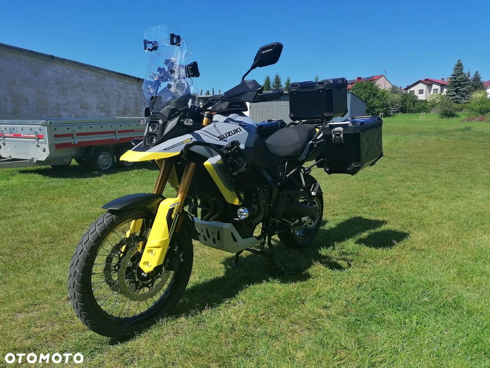 Suzuki V-STROM - 16