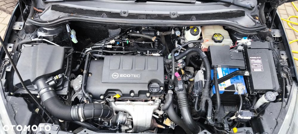 Opel Astra 1.4 Turbo Sport - 8