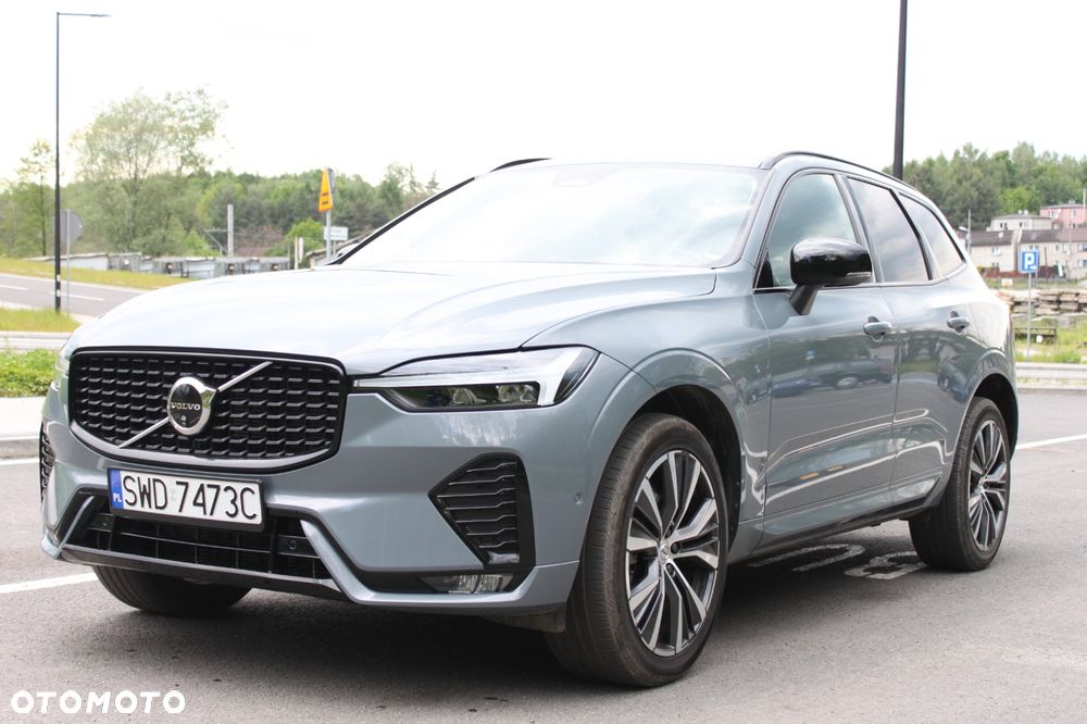 Volvo XC 60 B5 B AWD Plus Black Edition - 27