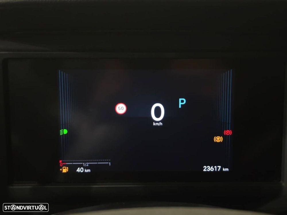 Citroën C4 1.2 PureTech Plus EAT8 - 9