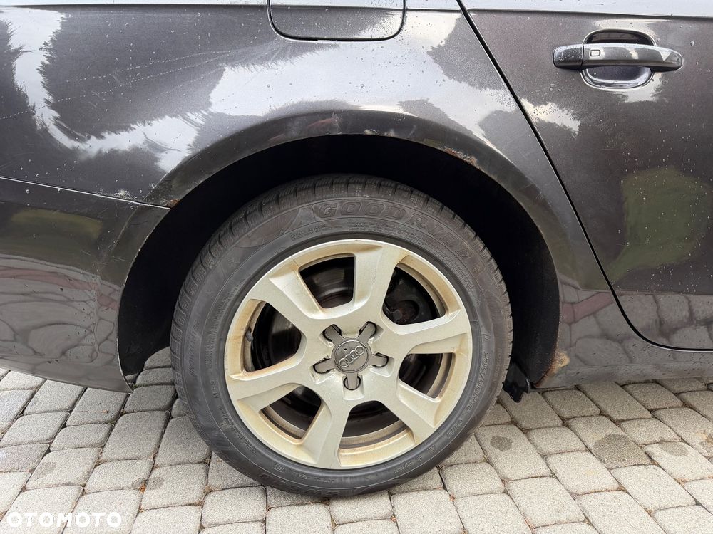 Audi A4 Limousine 2.0 TDI - 13