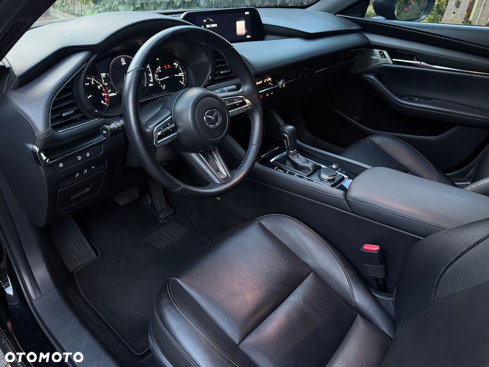 Mazda 3 - 7