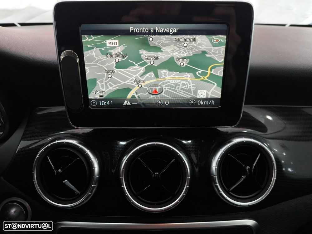 Mercedes-Benz CLA 180 d Shooting Brake Urban - 12