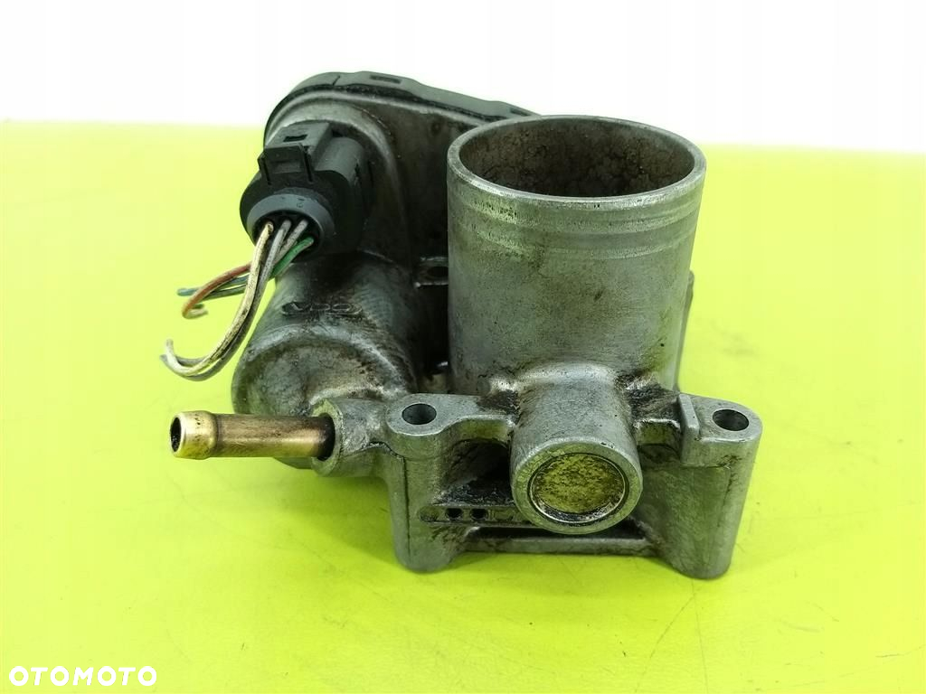 Przepustnica VW Golf IV BORA AUDI A3 SEAT LEON 1,4 B 16V 036133062 408238321 - 2