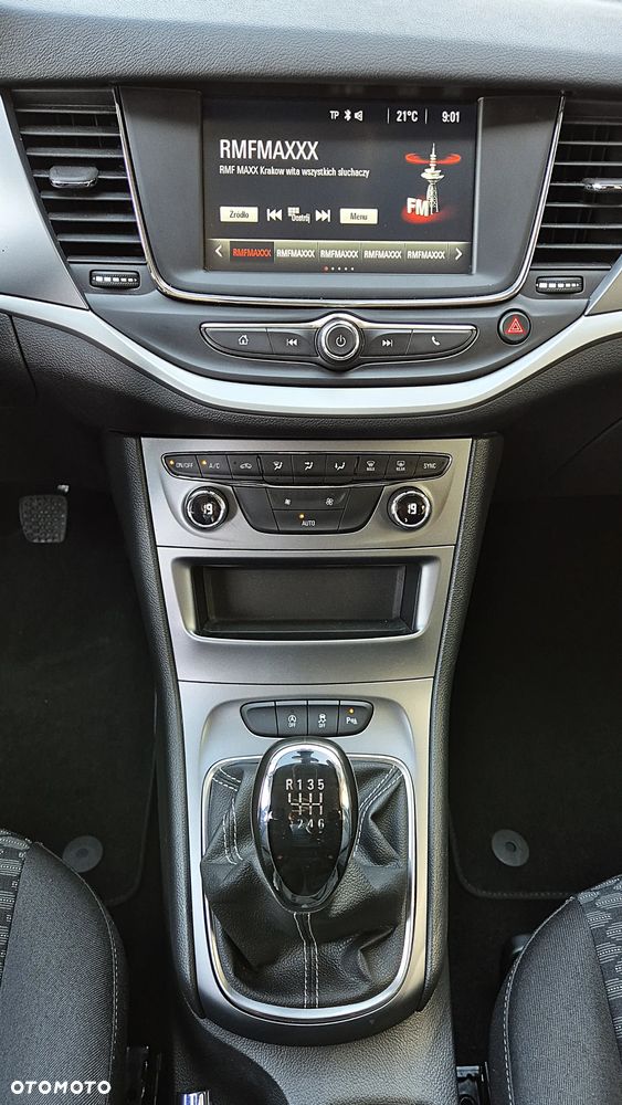 Opel Astra 1.6 CDTI Elite S&S - 11