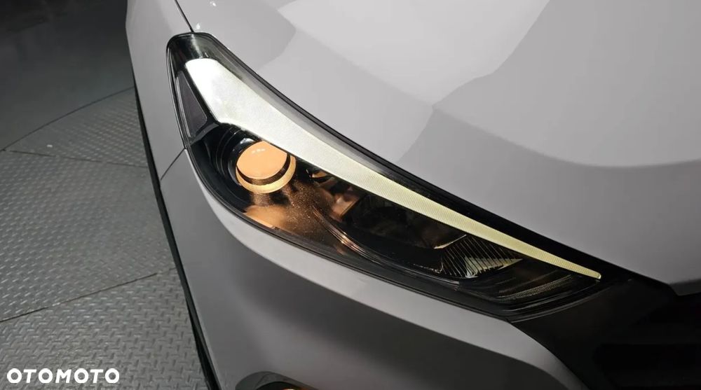 Hyundai Tucson - 8