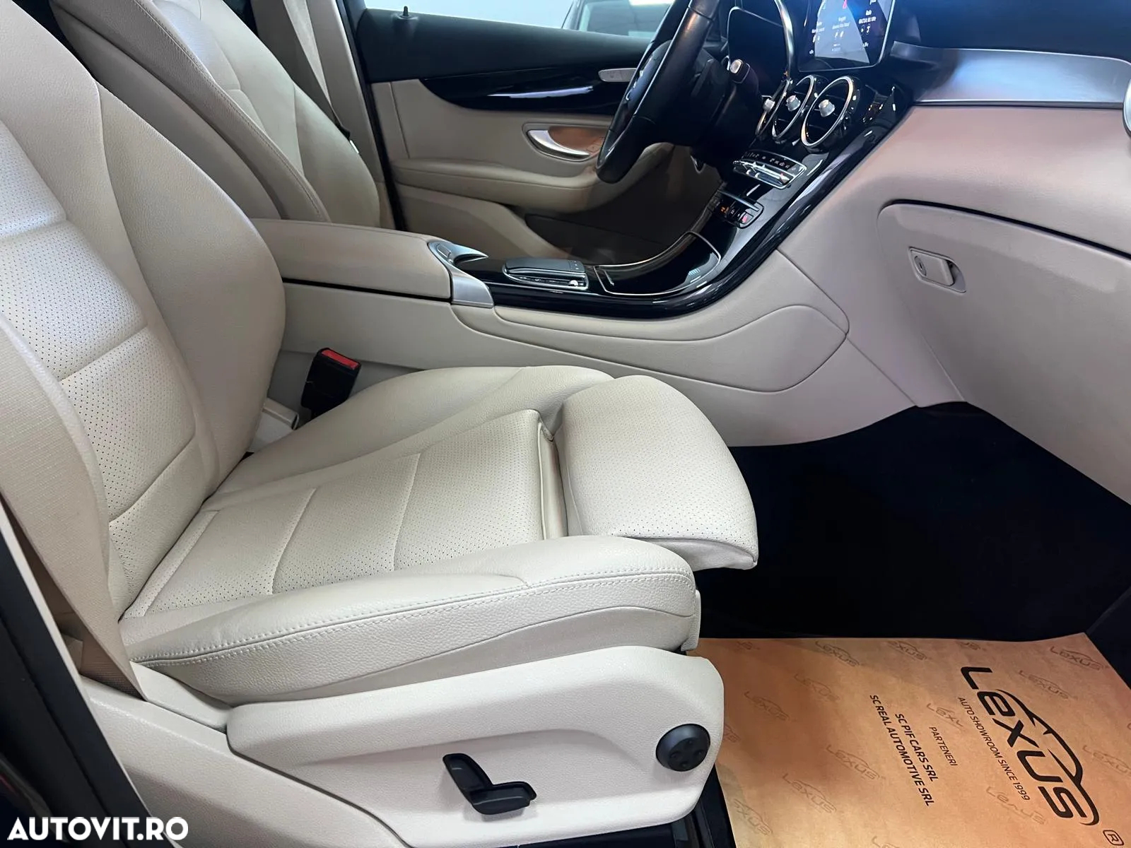 Mercedes-Benz GLC Coupe 200 d 4Matic 9G-TRONIC Exclusive - 18