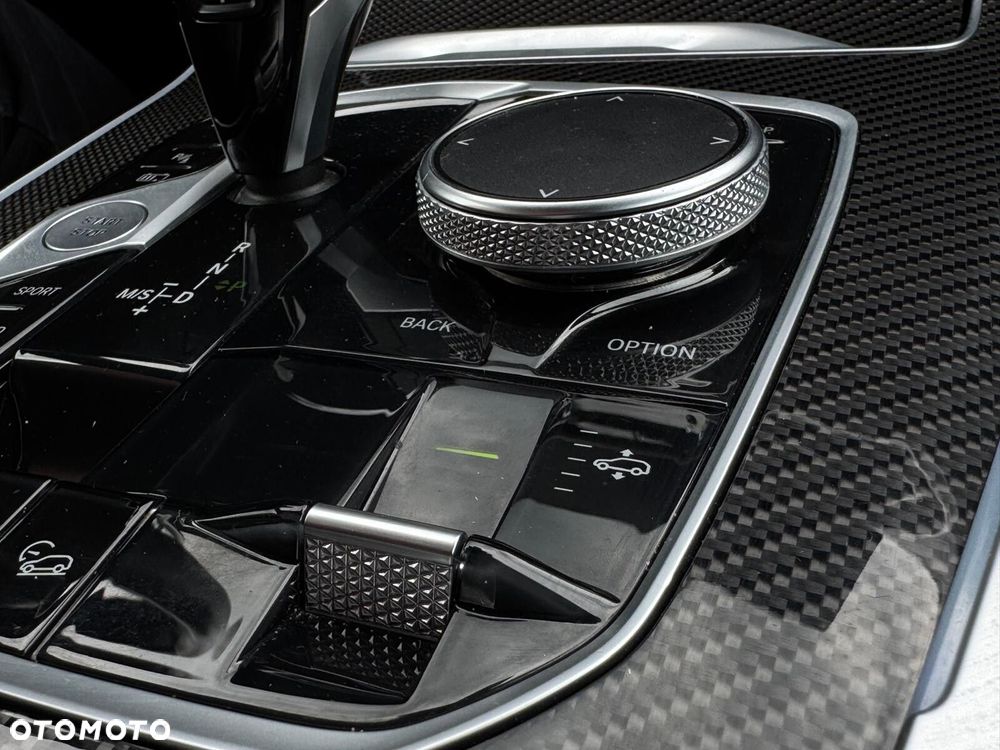 BMW X5 - 16