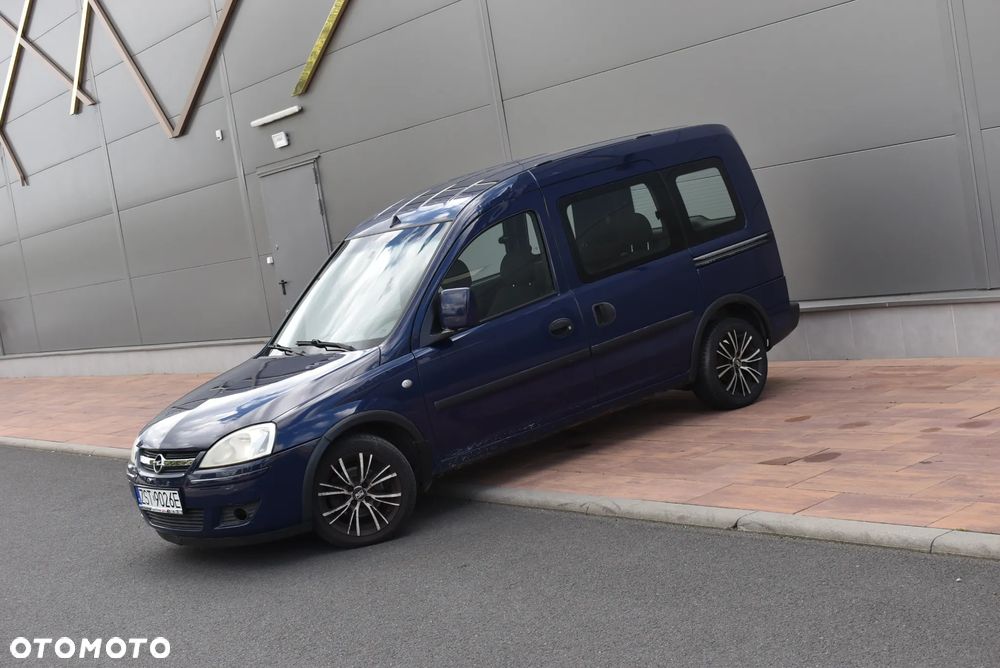 Opel Combo - 17