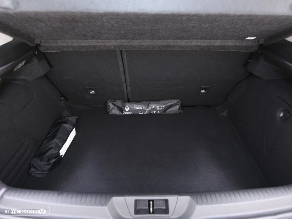 Renault Mégane 1.5 Blue dCi Limited - 13