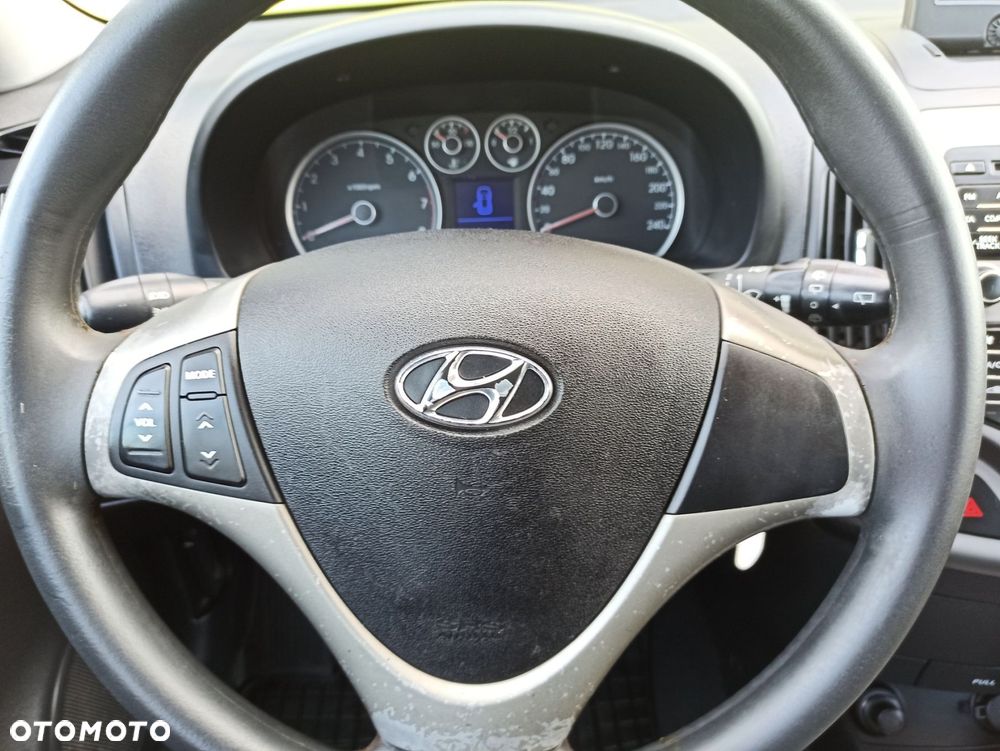 Hyundai i30 - 16