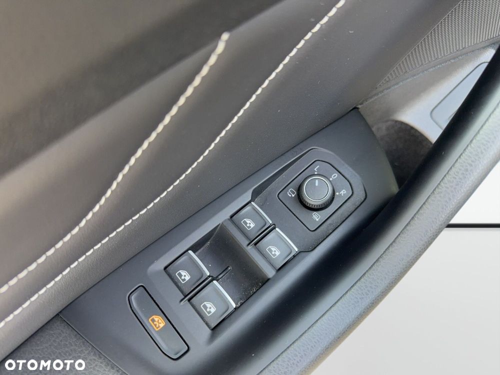 Volkswagen Passat Variant - 13