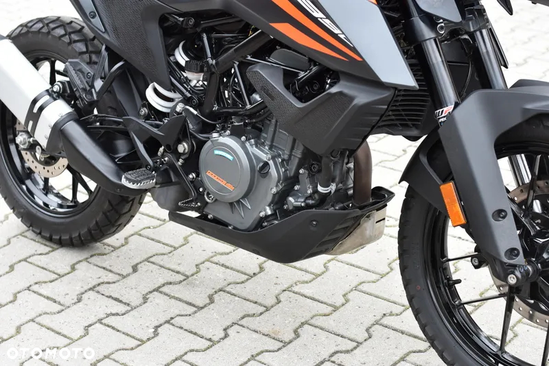 KTM Adventure - 6