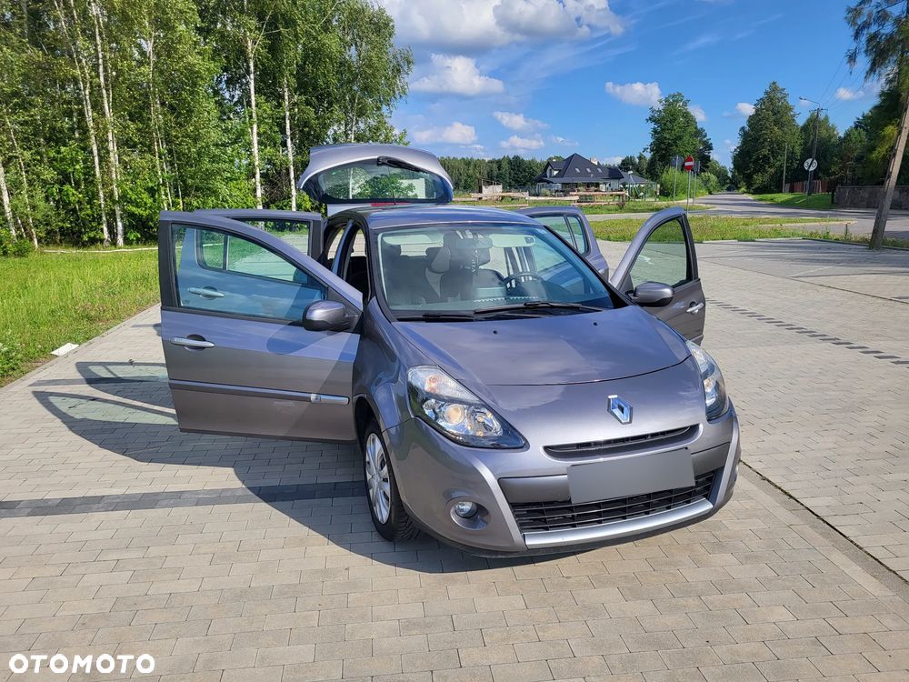 Renault Clio 1.2 16V Alize - 1
